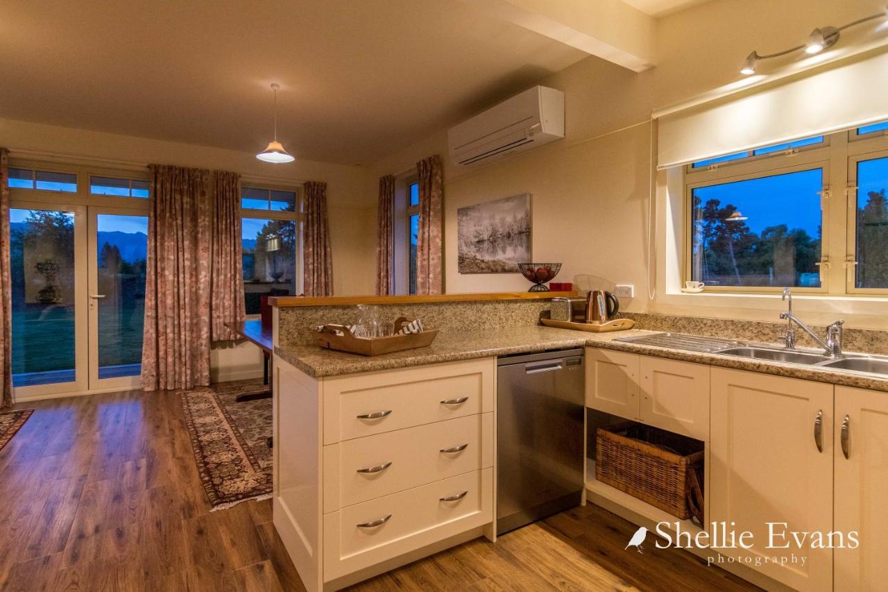 Night Sky Cottage - Kahu Cottage - Hot Tub Twizel Exterior foto